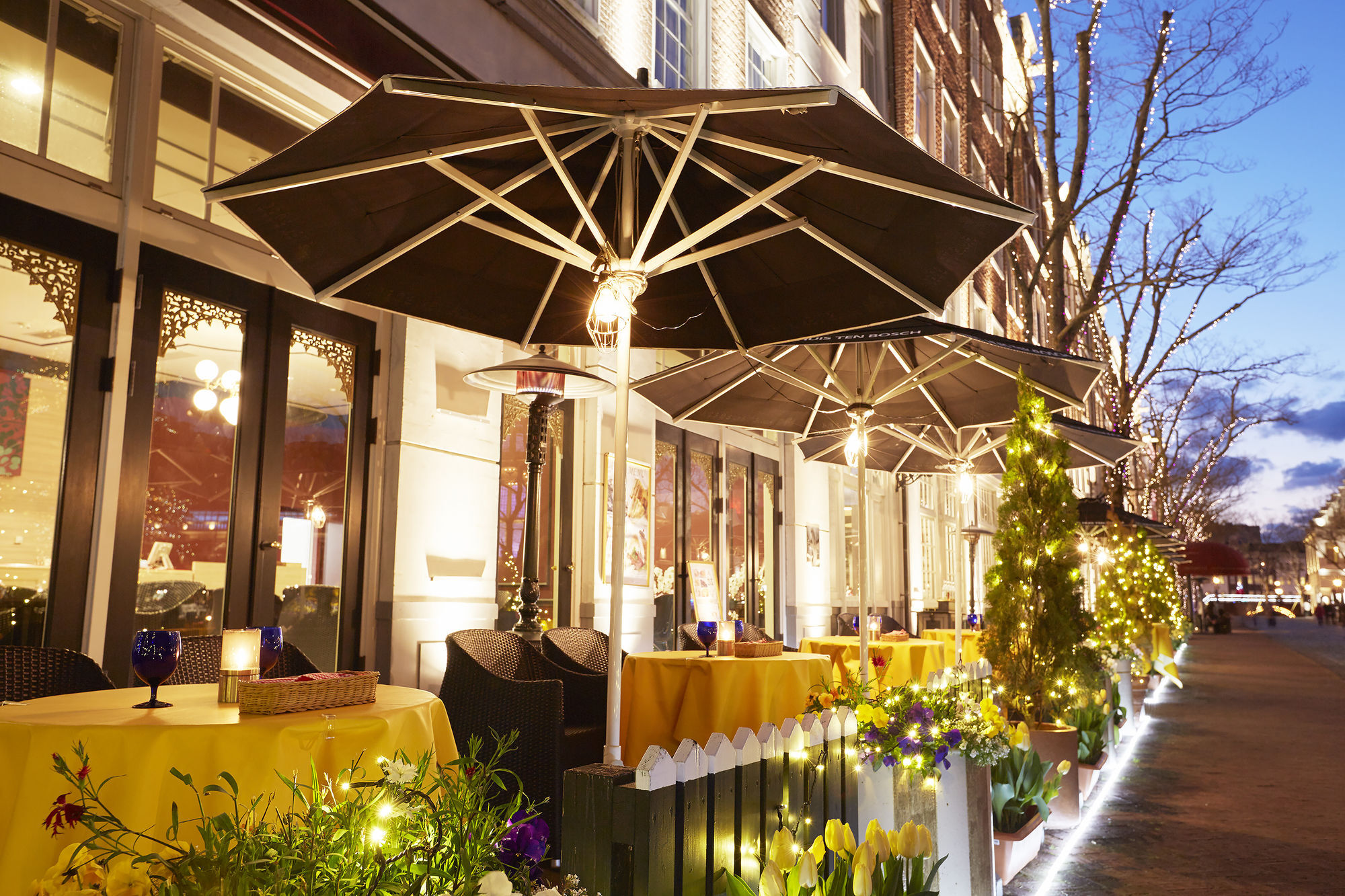 Hotel Amsterdam Huis Ten Bosch Сасебо Екстериор снимка