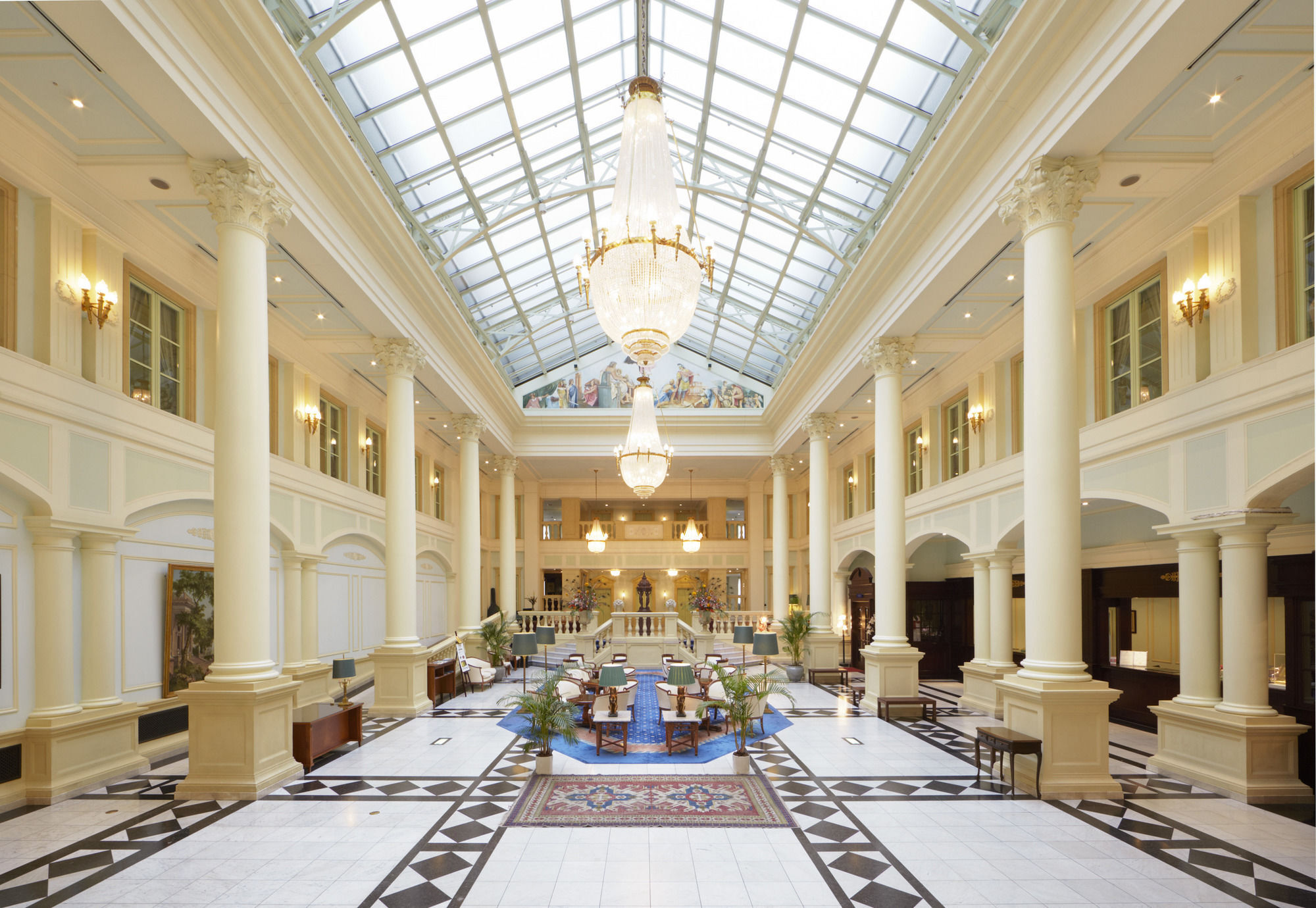 Hotel Amsterdam Huis Ten Bosch Сасебо Екстериор снимка